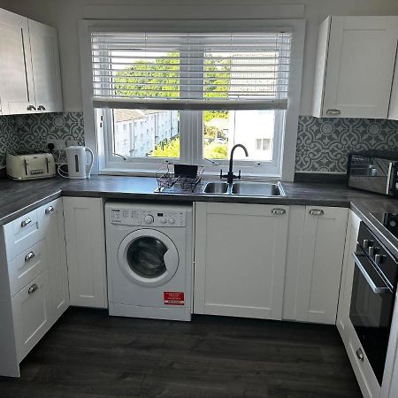 Entire Modern Apartment In Oban With Balcony Exterior foto